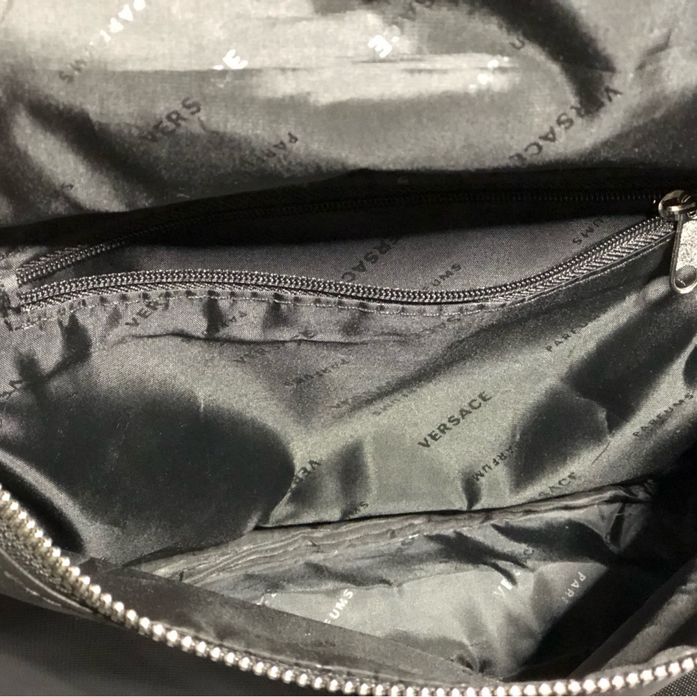 VERSACE Medusa Parfums Belt Bag/Fanny Pack/Travel Pouch/Crossbody, EUC - Picture 5 of 5